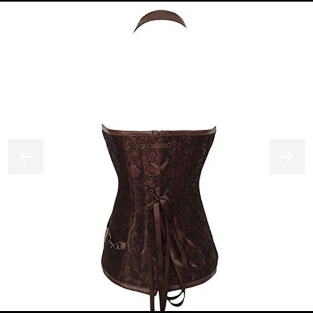 Corset - Picture 2 of 3